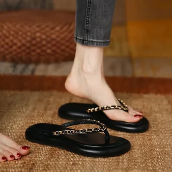 Нов лятото 2023 г. Корейската версия на Ароматни шлепанцев на дебела подметка Носеше Сандали на веригите за краката от името на Чуждестранни търговски вериги.
