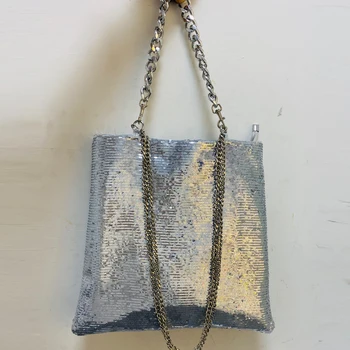 Чанта кофа Луксозни Дизайнерски чанти за жени 2023 Нови модни вериги през рамо дамски Чанти под мишниците Сребърен чантата с пайети