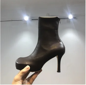 Нови еластични обувки на висок ток, за подиум, ботильоны на дебелото платформа, модни дамски обувки голям размер обувки, обувки на платформа, жълто, черно, размер