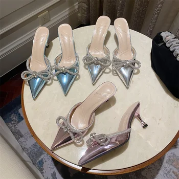 Модни Дамски чехли С остри пръсти и лък от планински кристал На тънки високи токчета Ежедневни Летни джапанки Сребристо-сини и Розови Модела обувки
