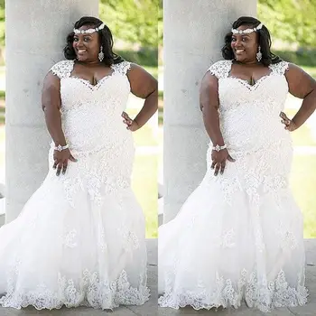 Страхотна сватбена рокля от африканския дантела по-големи размери в стил Кънтри, елегантна сватбена рокля русалка, сексуална булчинската рокля на булката
